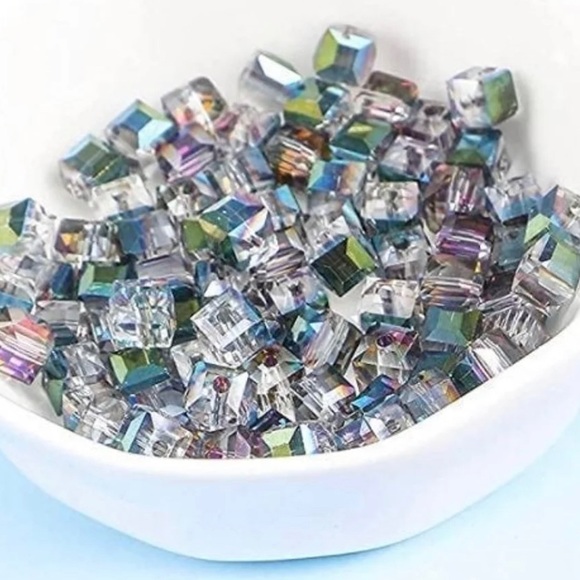 BULK 100 Austrian Crystal Cube Beads Lot Diy Jewelry Making Crafting Bundle - Picture 15 of 17